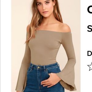 Lulu’s Bell sleeve top